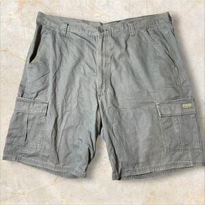 Wrangler Cargo Shorts Men Size 42 Comfortable Durable Outdoor Pockets Gray M09